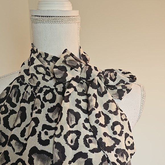 White House Black Market Animal Print Blouse - Picture 4 of 7